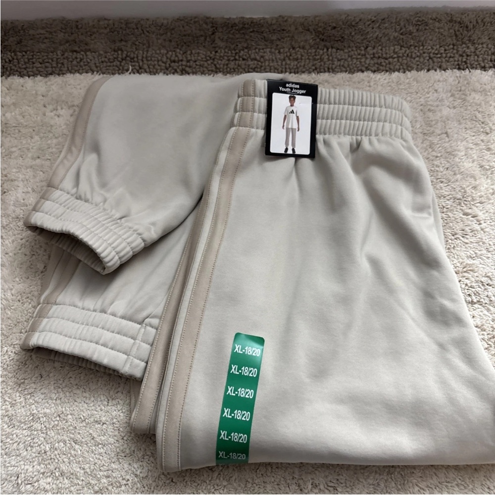 Adidas Youth Joggers Pants Fleece  XL 18/20 Natural New With Tags